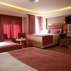 Otel Black Pearl, İstanbul